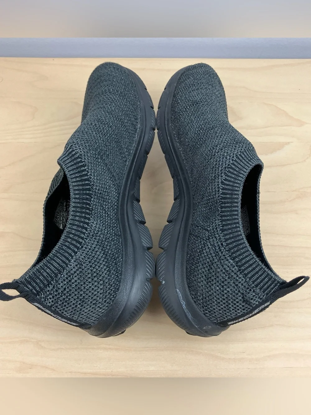 Skechers Women’s Size 7.5 Dual Lite Black Gray Casual Slip On Walking Shoes